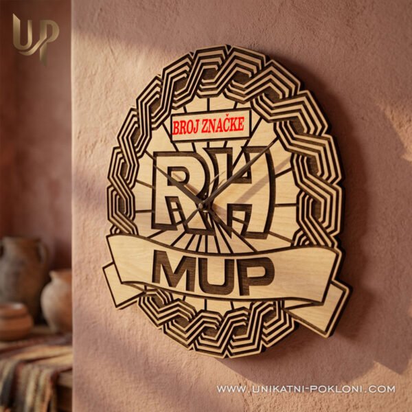 Poklon za policajce - Personalizirani drveni sat MUP RH 3 MUP poklon