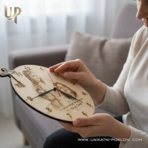 katolički zidni sat sa slikom