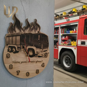 Personalizirani drveni sat - Vatrogasni pokloni 12 najbolji poklon za vatrogasca
