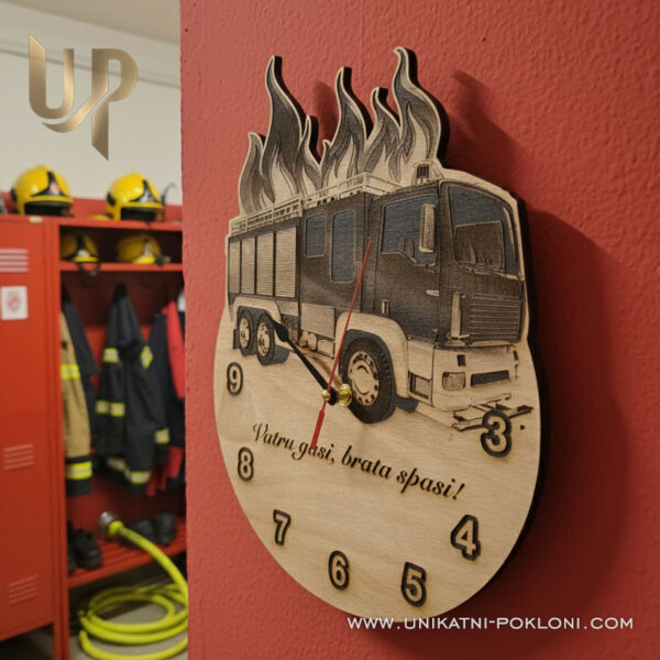 Personalizirani drveni sat - Vatrogasni pokloni 1 najbolji poklon za vatrogasce