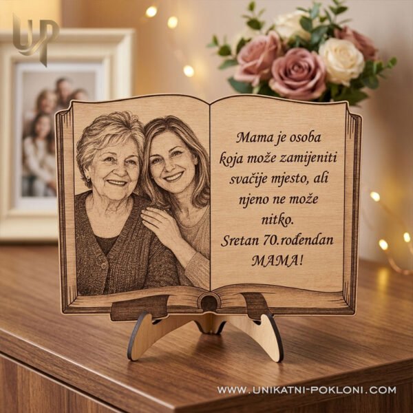 Poklon za mamu - drveni portret u obliku knjige s graviranom slikom i posvetom - Unikatni pokloni Najbolji pokloni za mamu - Personalizirani pokloni za najmilije