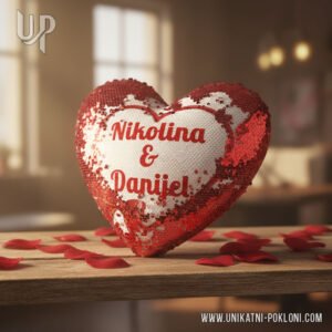 jastuk sa šljokicama