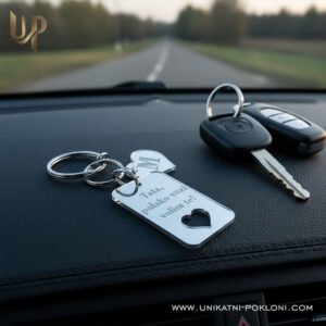 privjesak za ključeve za auto