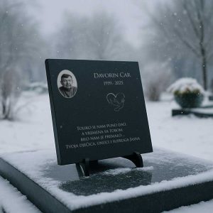 Nadgrobni spomenici - grobna ploča