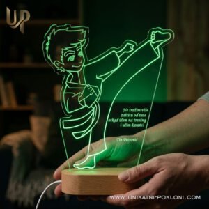 Poklon za malog karatista - Personalizirana LED noćna lampa - Unikatni pokloni Karate pokloni