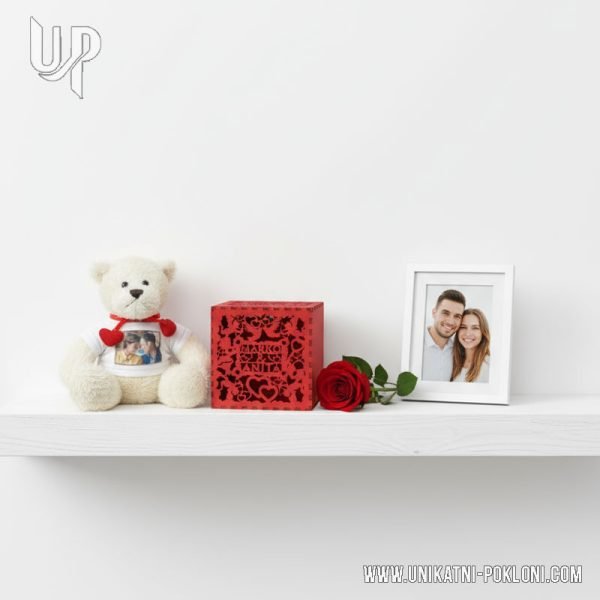 medo u kutiji za poklon