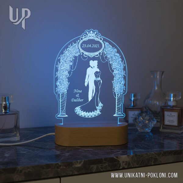 Pokloni za mladence ideje koje tražite - Personalizirana LED lampa 1 Dar za mladence