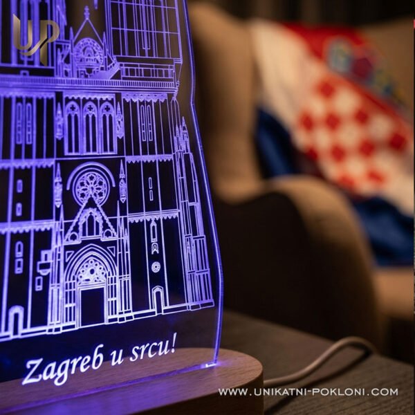 LED lampa Zagrebačka katedrala