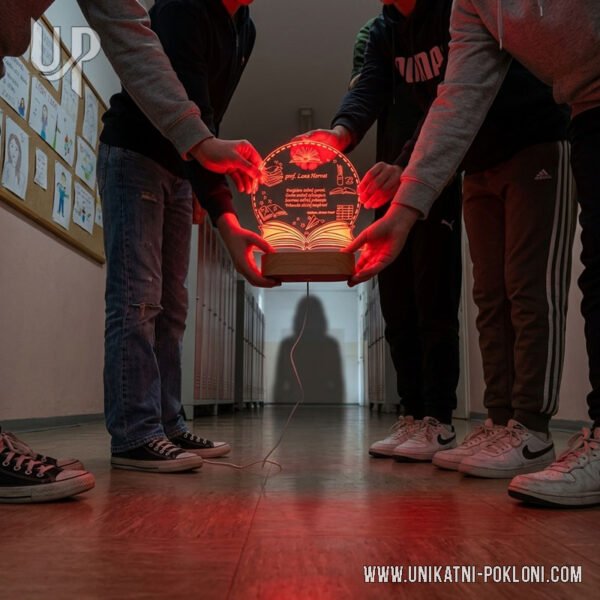 Pokloni učiteljicama - Personalizirana LED lampa 6 poklon za kraj školske godine
