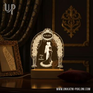 Pokloni za mladence ideje koje tražite - Personalizirana LED lampa 20 što pokloniti na svadbi