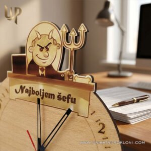 Poklon za šefa - Personalizirani drveni sat "Najbolji šef" - Unikatni pokloni Poklon za šefa - personalizirani poslovni pokloni