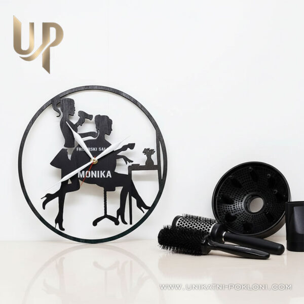 Personalizirani drveni sat - Frizerski salon 6 Dar za frizerku