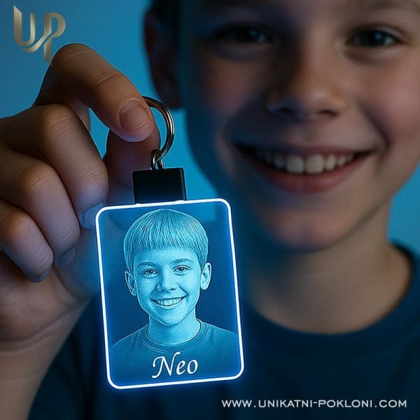 Personalizirani svijetleći privjesak 7 poklon za tatu