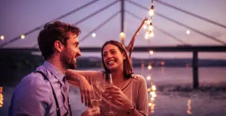 Kreativne ideje za Valentinovo - slika sretnog para