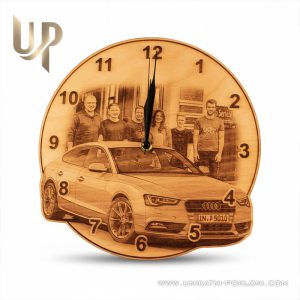 sat sa slikom vozila