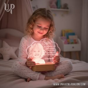 uređenje dječje sobe lampa