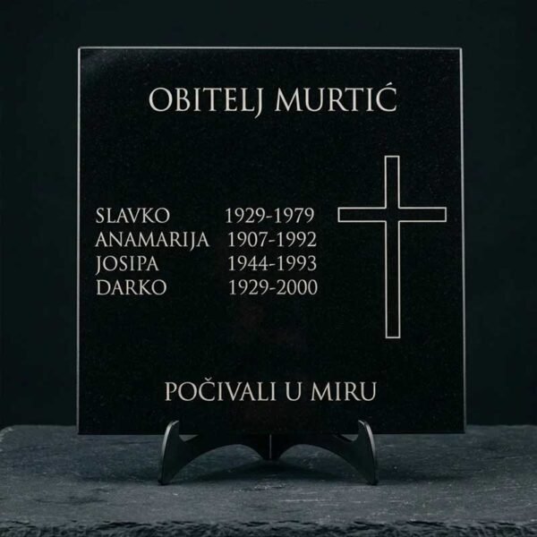 Granitna spomen ploča dimenzije 40 x 40 cm SA GRAVUROM TEKSTA - Unikatni pokloni Granitna spomen ploča dimenzije 40 x 40 cm SA GRAVUROM TEKSTA - personalizirani poklon