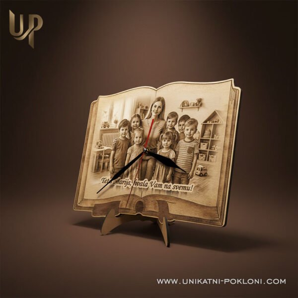 Poklon za tete u vrtiću - Personalizirani drveni sat sa slikom i tekstom 5 odlazak iz vrtića poklon