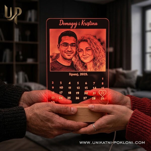 Sretna godišnjica - personalizirana LED lampa s fotografijom, imenima i kalendarom 4 poklon za godišnjicu - Najbolji poklon za godišnjice