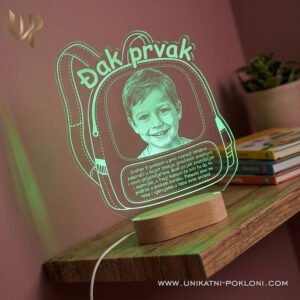 Uspomena na prvi dan škole - personalizirana LED lampa - Unikatni pokloni Uspomena na prvi dan škole - personalizirani poklon za đaka prvaka