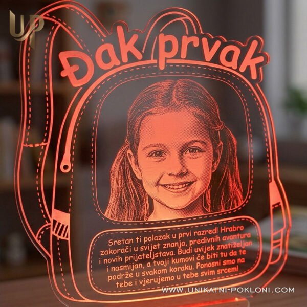 Uspomena na prvi dan škole - personalizirana LED lampa - Unikatni pokloni Uspomena na prvi dan škole - personalizirani poklon za prvašića