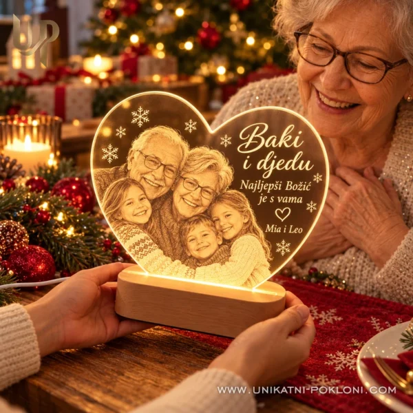 Božićna LED lampa srce - poklon za baku, djeda i obitelj - Unikatni pokloni Darivanje žute personalizirane lampe baki i djedu s obiteljskom fotografijom