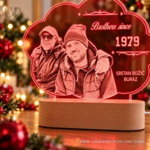 Poklon za brata – personalizirana LED lampa sa slikom i tekstom po želji - Unikatni pokloni Personalizirani poklon za brata - personalizirana LED lampa sa slikom