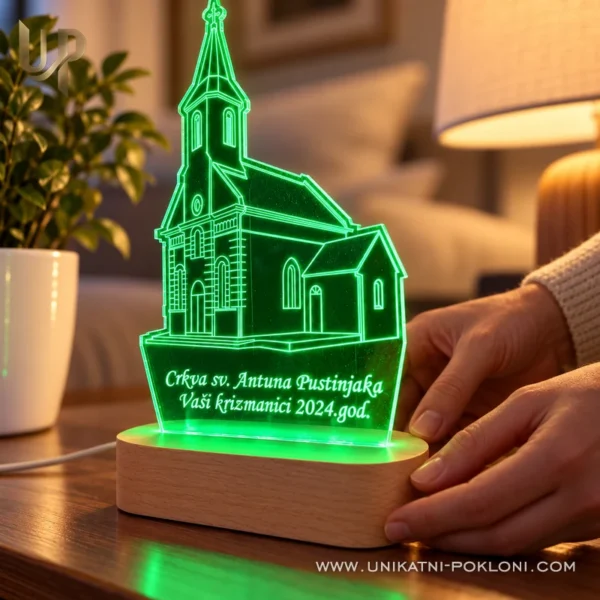Moja crkva na lampi - personalizirana LED lampa - Unikatni pokloni Uspomena na župnu crkvu - personalizirana ambijentalna lampa s tekstom po želji