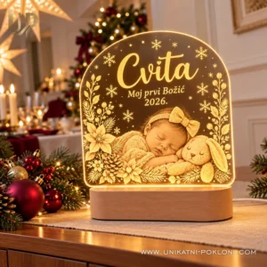 LED lampa Moj prvi Božić s imenom Cvita, motivom bebe i toplim žutim svjetlom